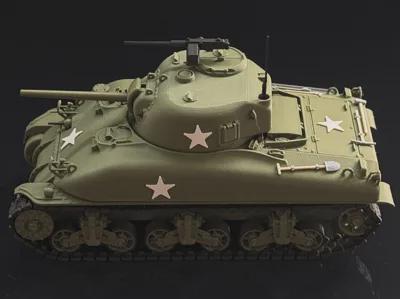 1:35 Scale Sherman M4A1 Medium Tank United States Army